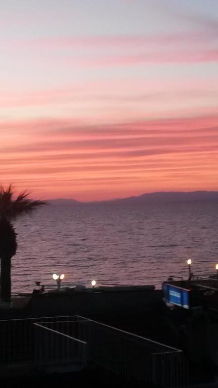 Villa Beach Kusadası Eksteriør billede